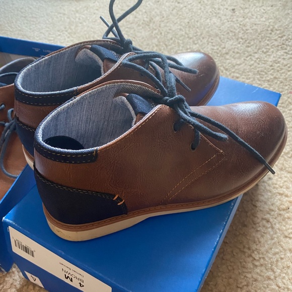 Max & Jake Damian Bennett Chukka Boot - Picture 2 of 2